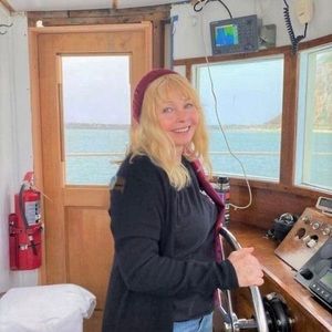 Meet your Posher, Marina